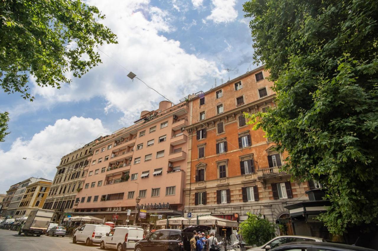 Giulio Cesare Charming Suite Great Location Rome Exterior photo