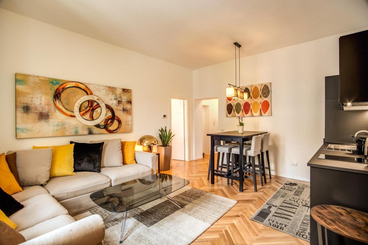 Giulio Cesare Charming Suite Great Location Rome Exterior photo